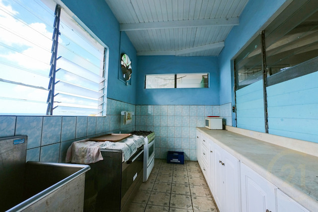 Rocks Inn Guest House, Tanteen, St.George