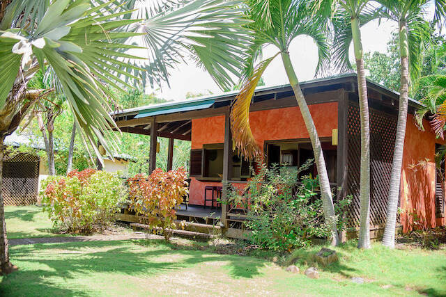 Idyllic Coastal Village - Le Phare Bleu, Petit Calivigny, St.George