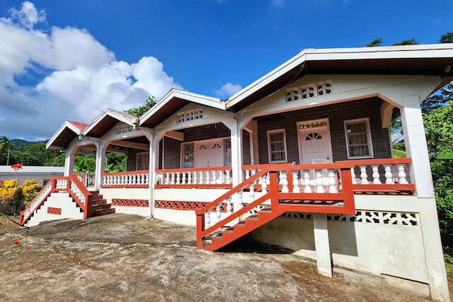 Marlmount Fixer Upper Home, Marlmount, St.David