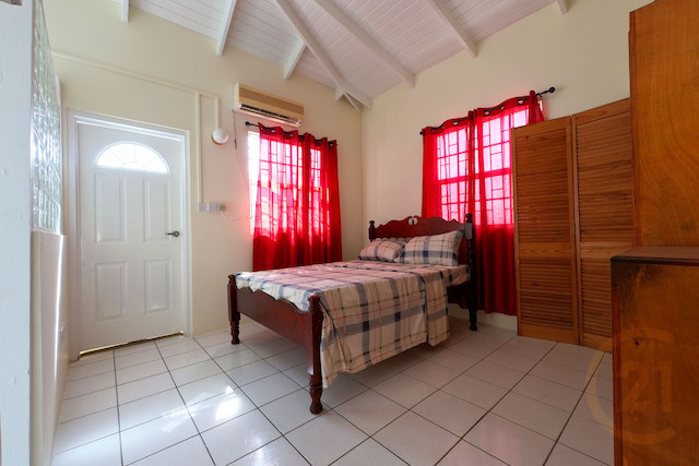 Grand Anse, St.George,Ridgetop Apartments - 2BD (Unit 1) Dusty Highway