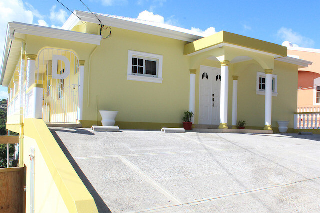 Ds Dream 3BD Hillcrest Drive, True Blue, St.George