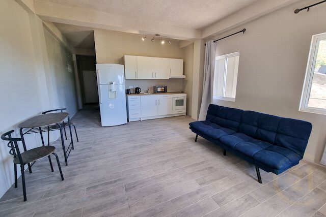 Lyons Den -1BD (Middle Floor) Karland Park, Grand Anse, St.George