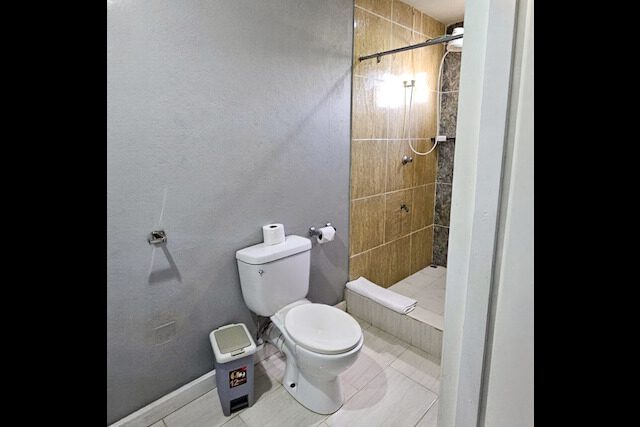 Calliste 2 bed - Close to SGU Bus Stop, Calliste, St.George