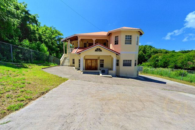Jolipad House - 4BD (Top Floor) JH4T, Lance Aux Epines, St.George