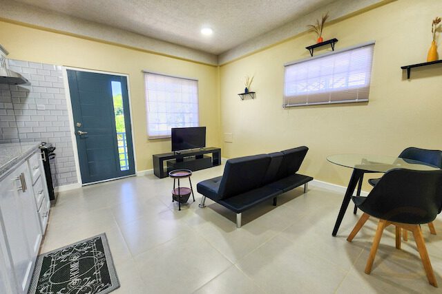 Sky Deck Apartment, Calliste, St.George